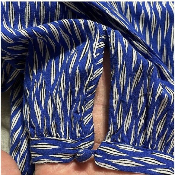 Anthropologie MAEVE Blouse Sz S Geo Print Button Front Ruffle Trim Babydoll Top - Picture 5 of 7